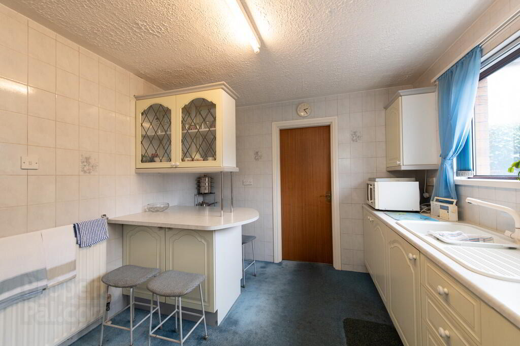 76 Upper Road 13 of 29