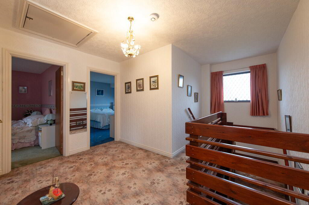 76 Upper Road 17 of 29