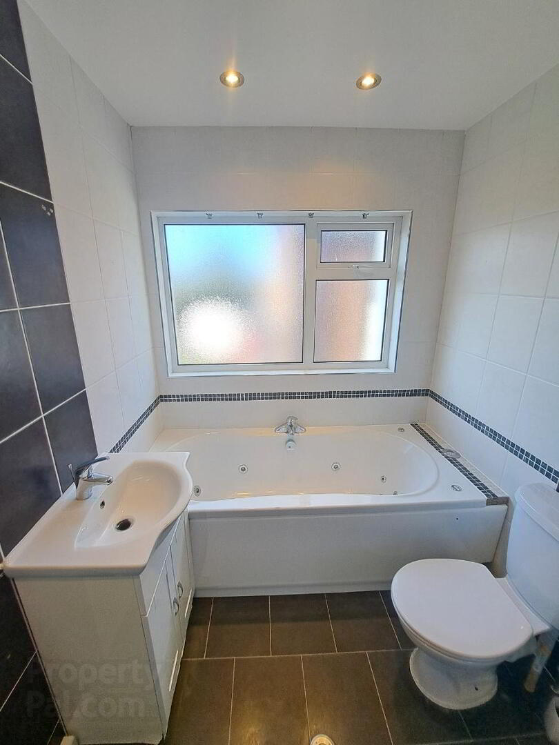 231 Ballymoney Road 13 of 25