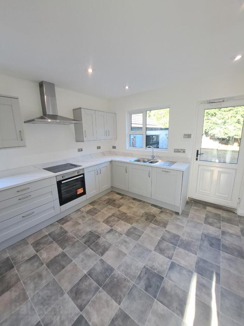 231 Ballymoney Road 6 of 25