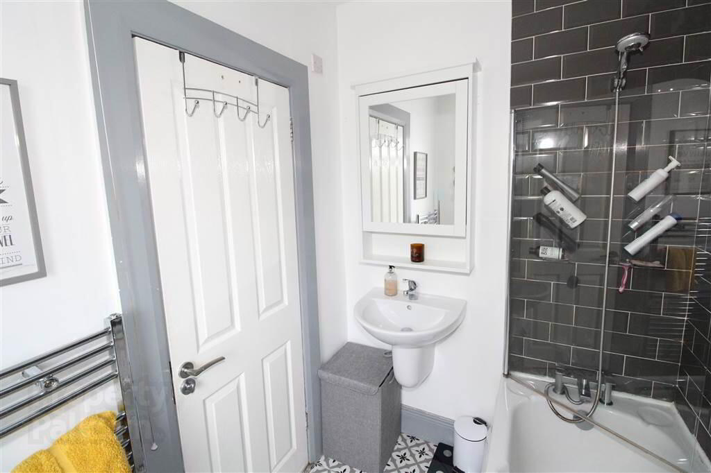 358 Castlereagh Road 11 of 14