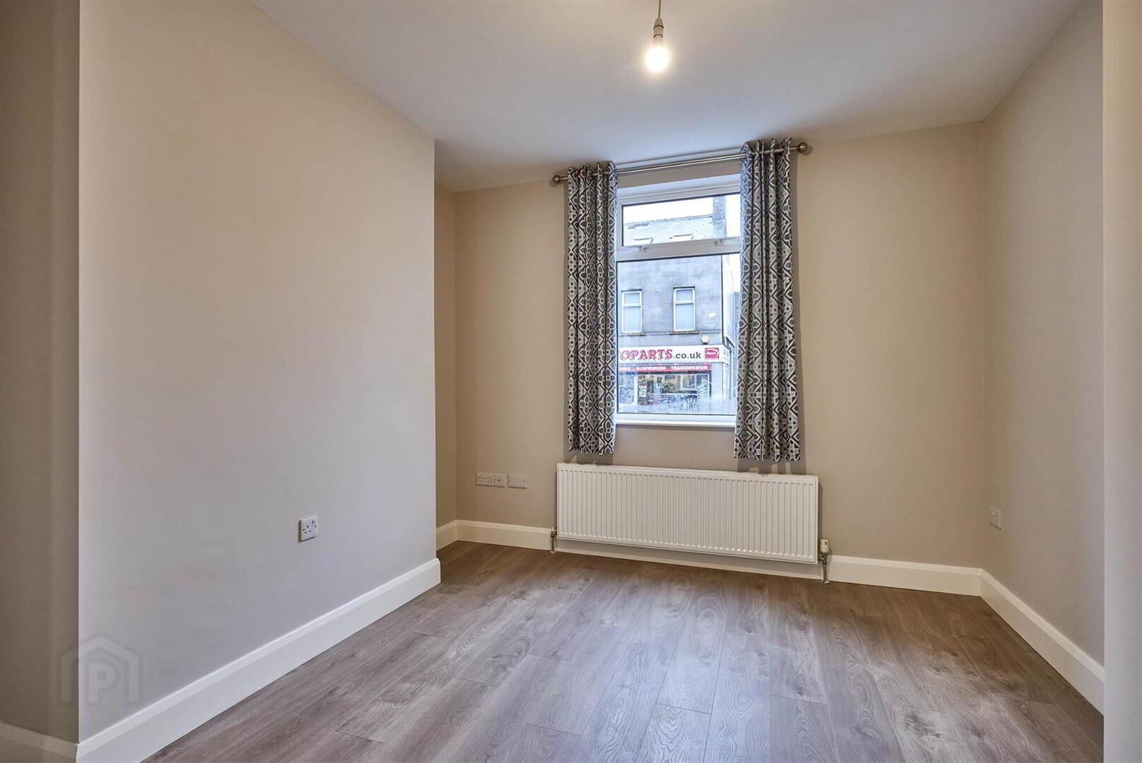 6 Belfast Road 8 of 14