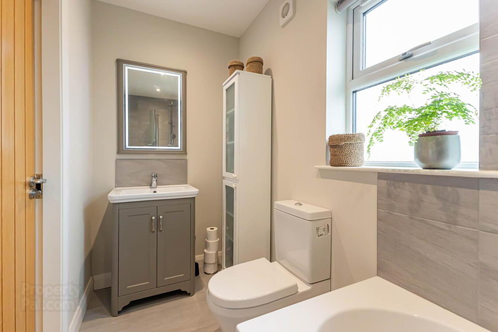 11 Legacurry Road 23 of 28