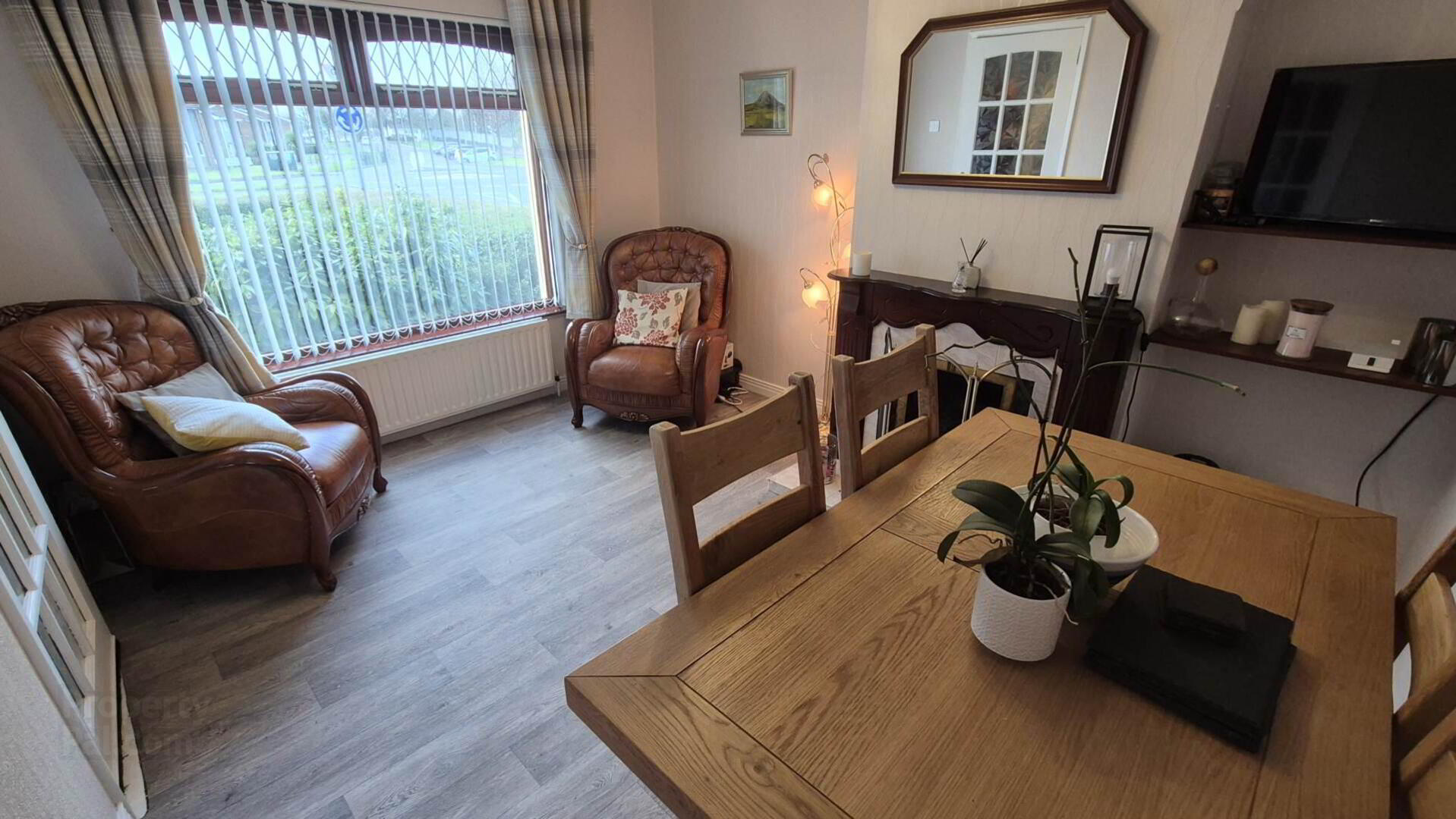 92 Ballyarnett Road 4 of 25