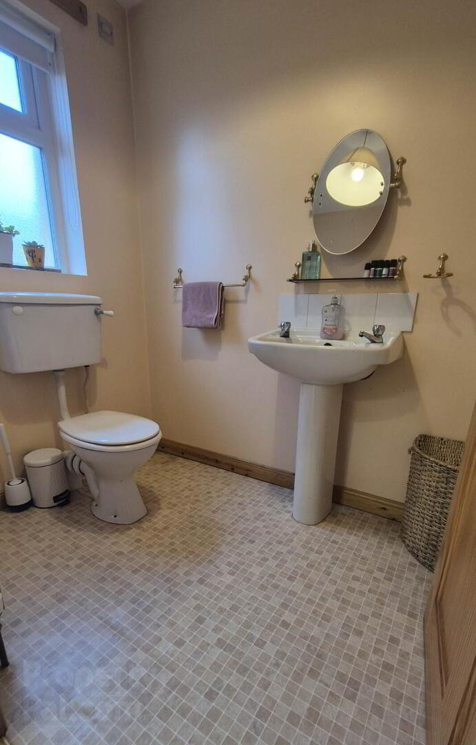 92 Ballyarnett Road 14 of 25