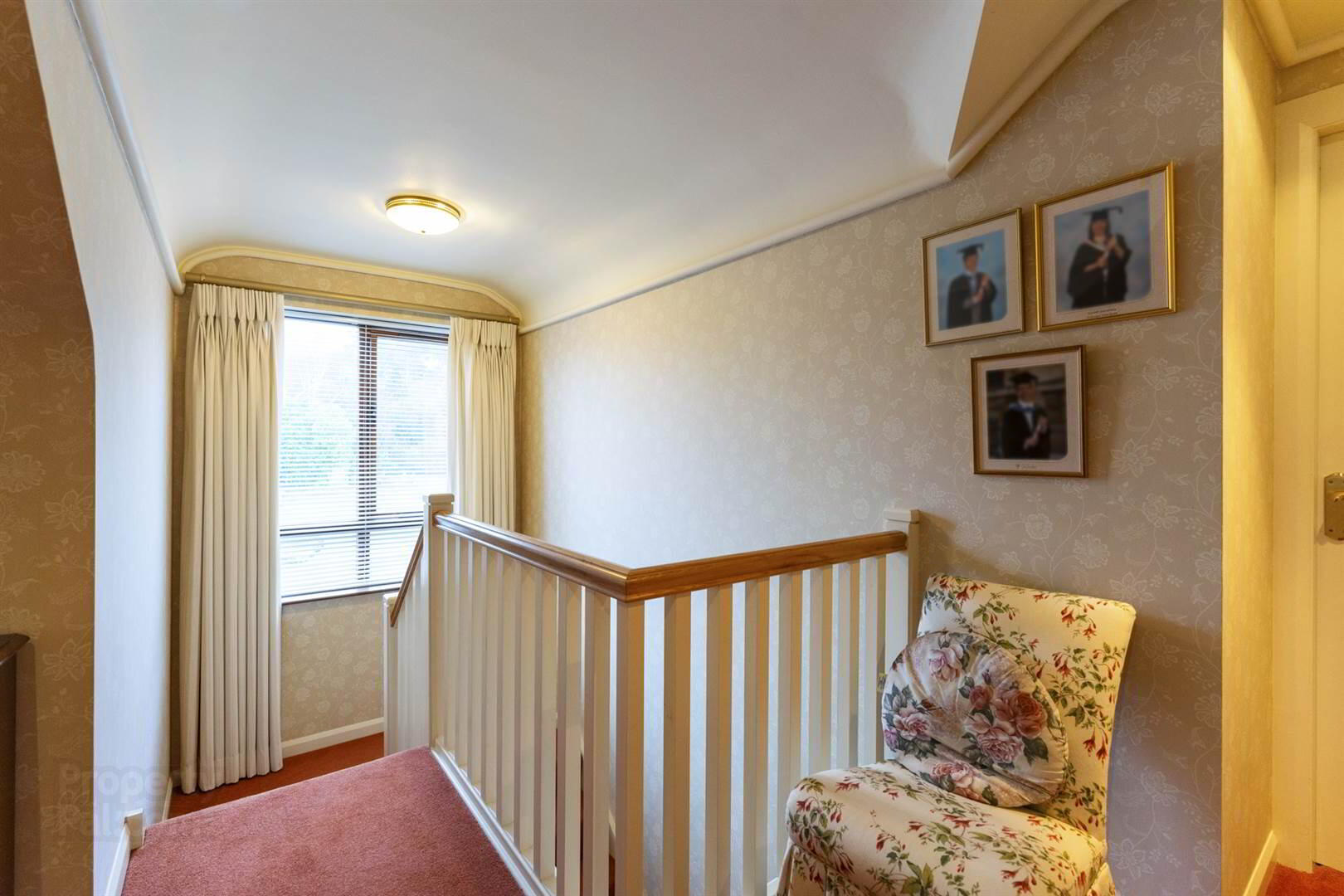 20 Sheridan Drive 16 of 25
