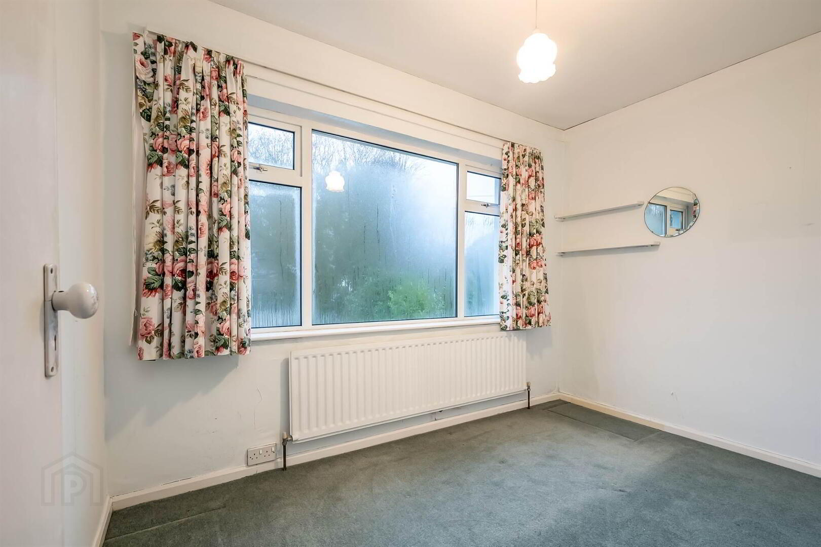 16 Upper Malone Road 17 of 25