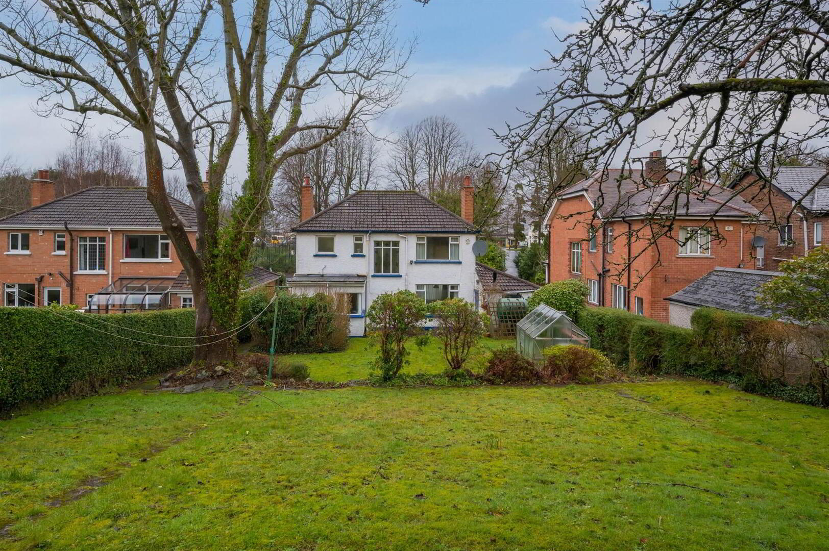 16 Upper Malone Road 25 of 25