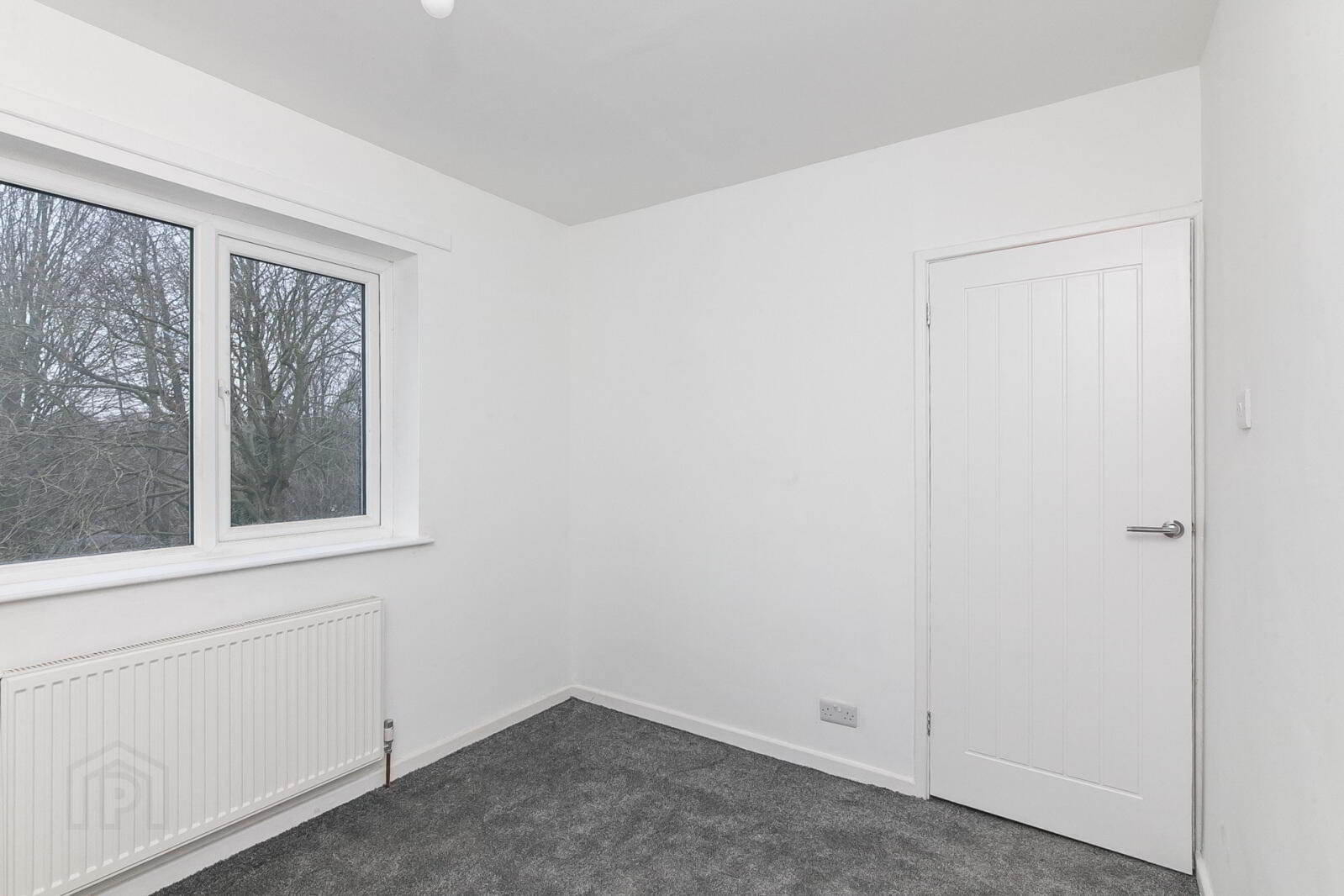 82 Gainsborough Drive 7 of 15