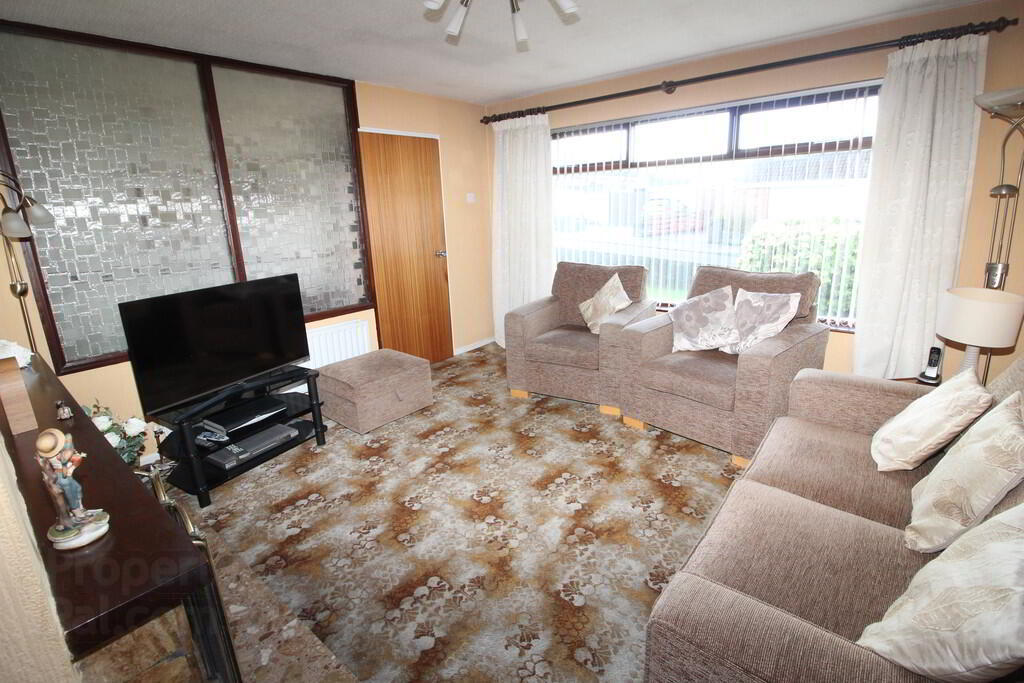 3 Waverley Road 6 of 17