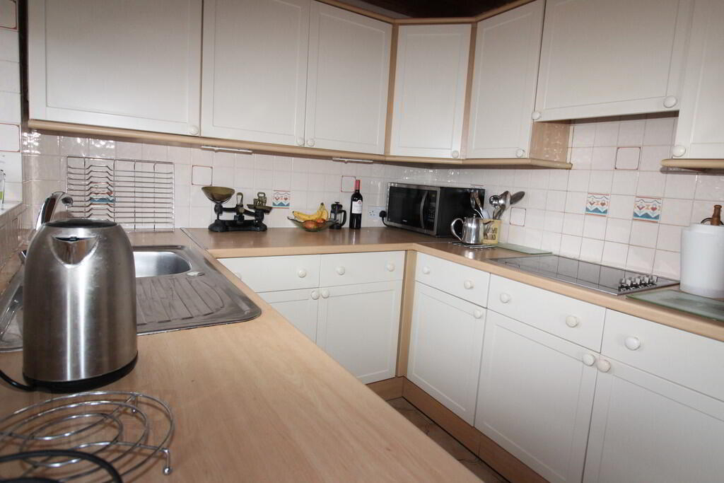 3 Waverley Road 10 of 17