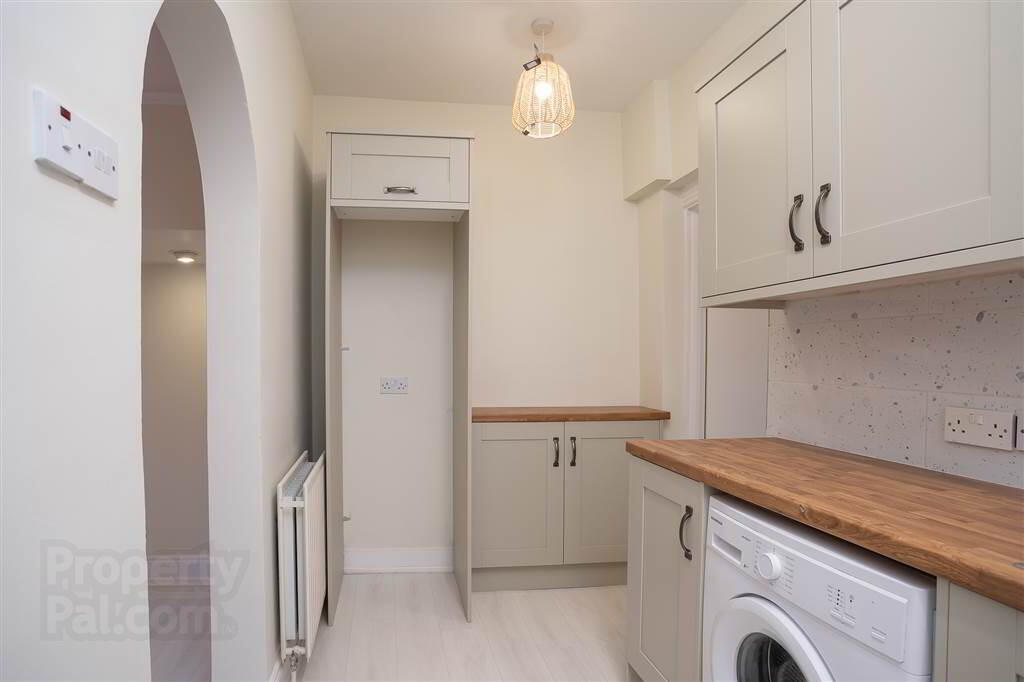 88 Fane Street 7 of 13