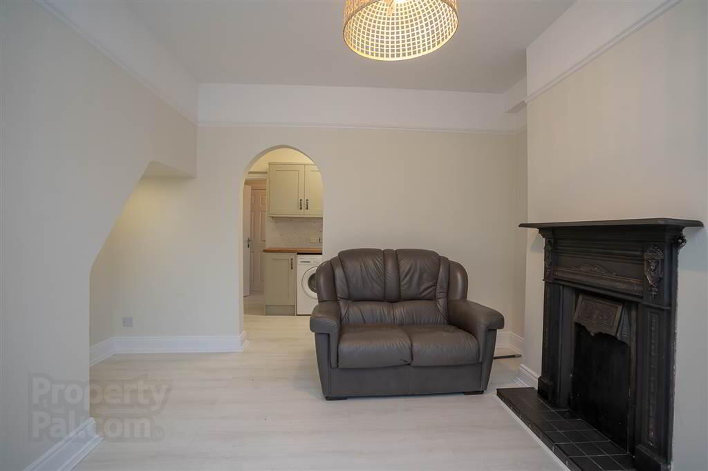 88 Fane Street 4 of 13