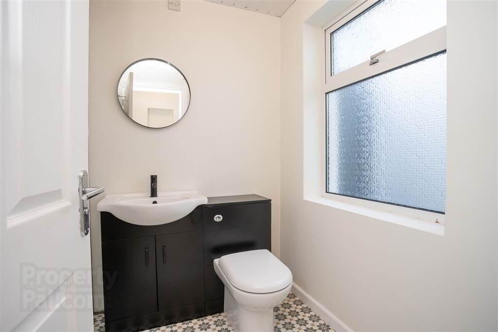 88 Fane Street 9 of 13