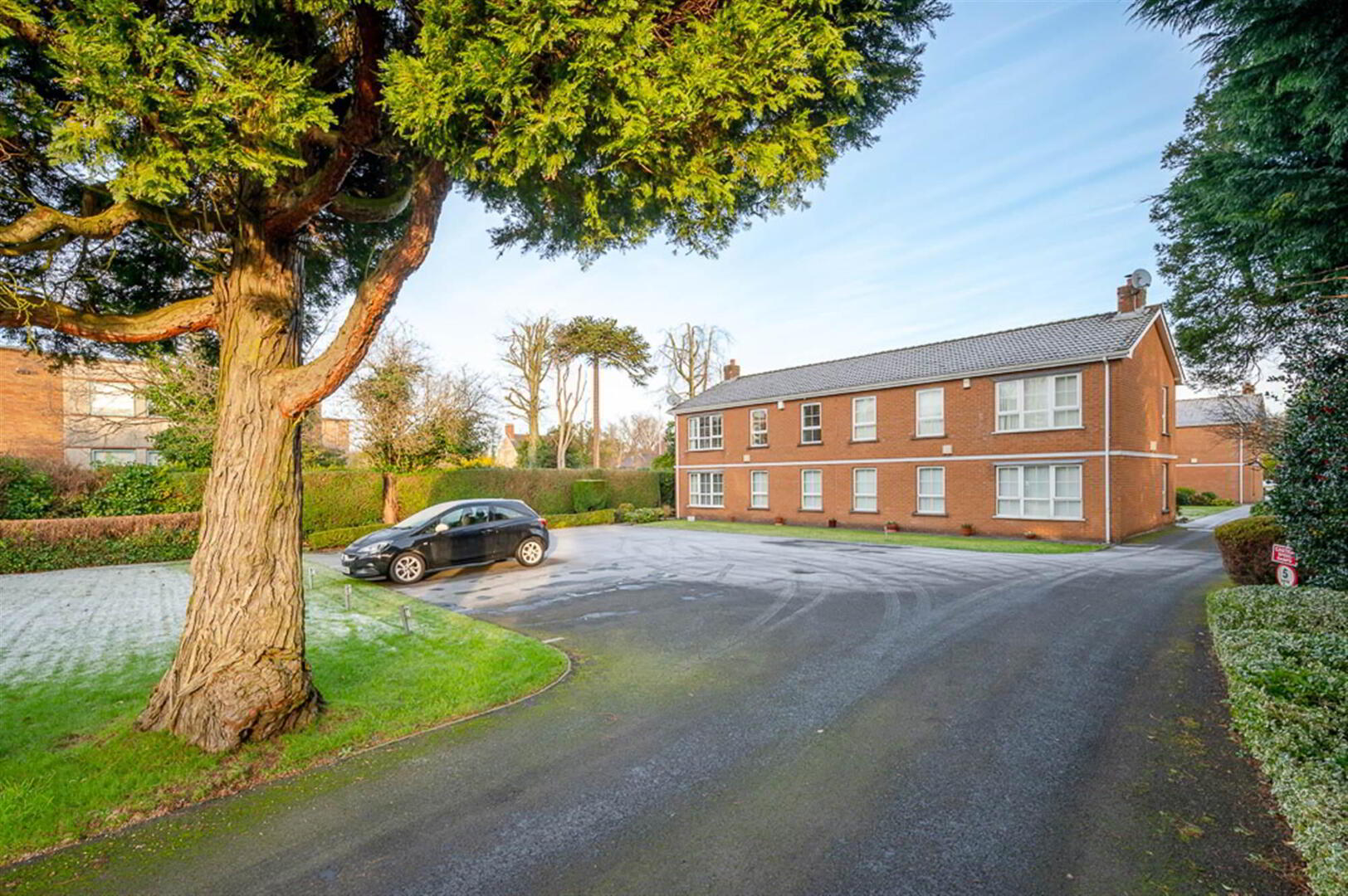 1 Hawthornden Court, 546 Upper Newtownards Road