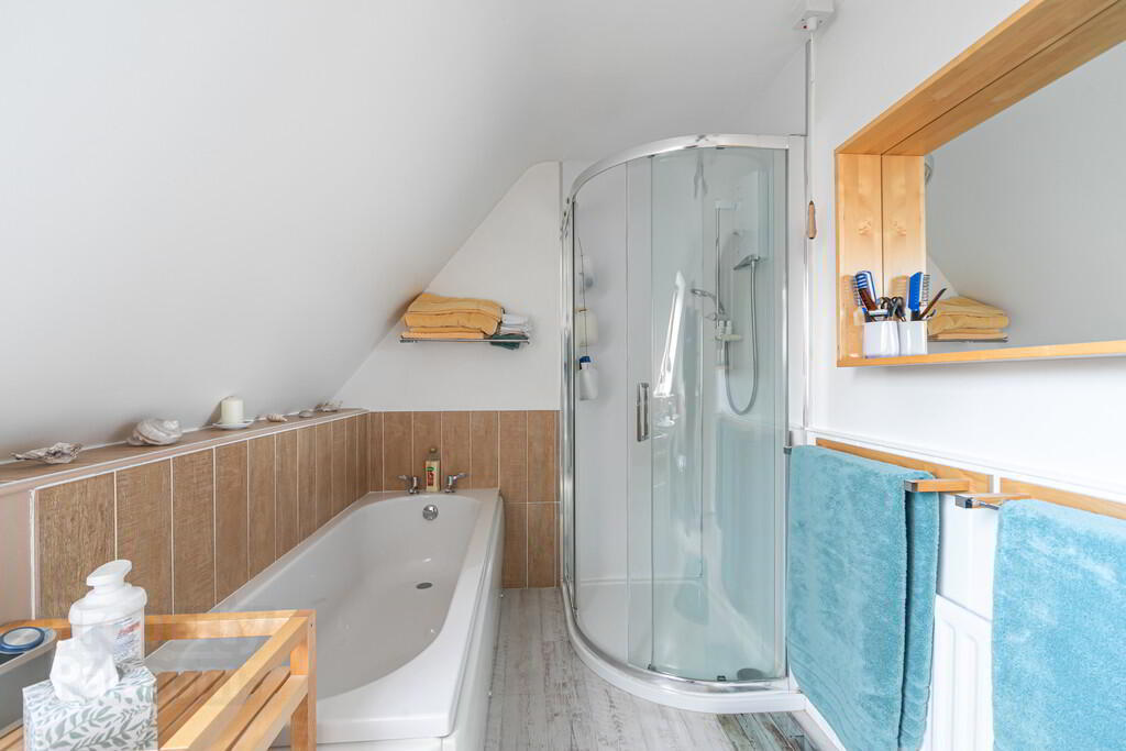 7 Clonallon Court 16 of 24