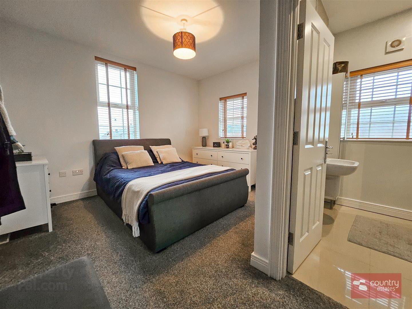 2 Blackrock Park Avenue 27 of 41