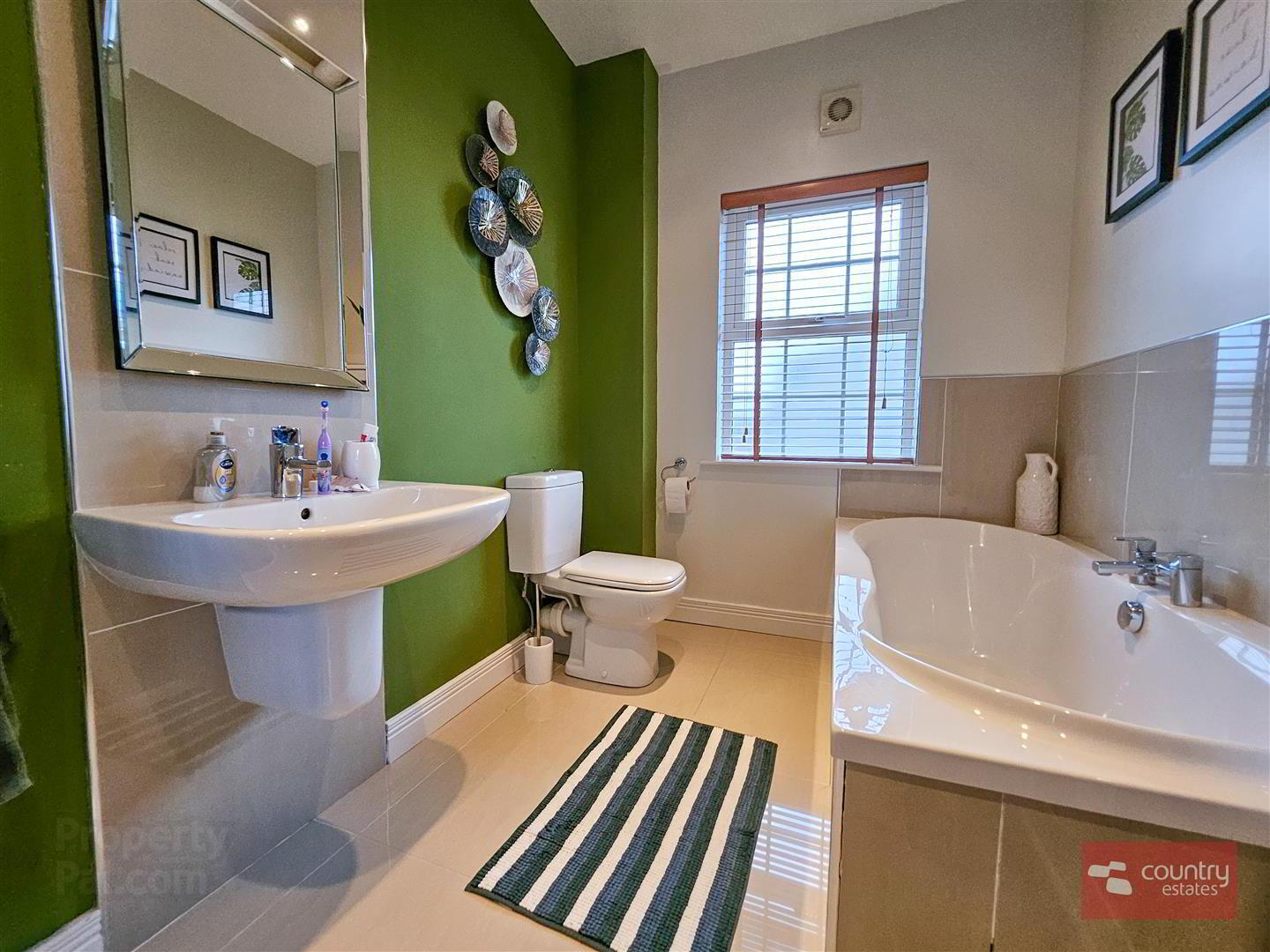 2 Blackrock Park Avenue 33 of 41