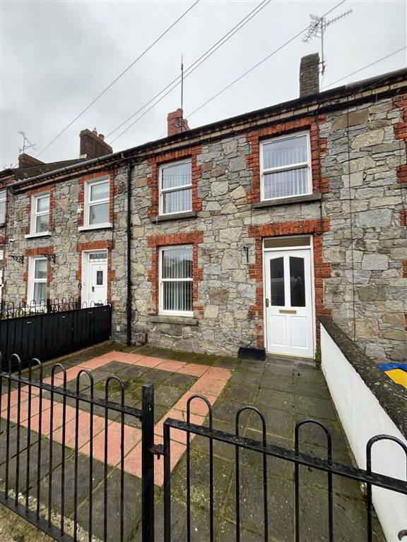 11 College Square East, Bessbrook