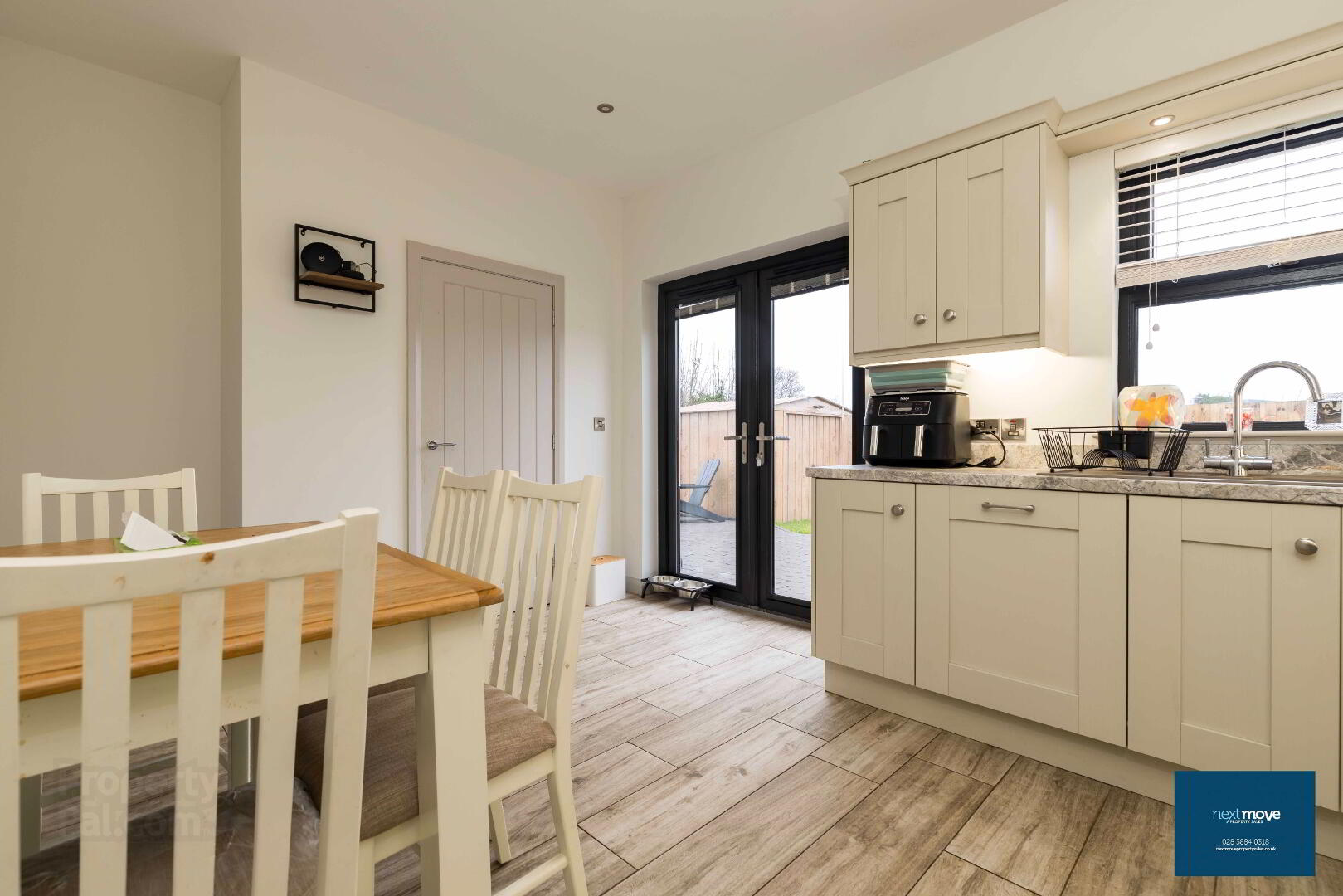 6 Broomhill Manor 16 of 49