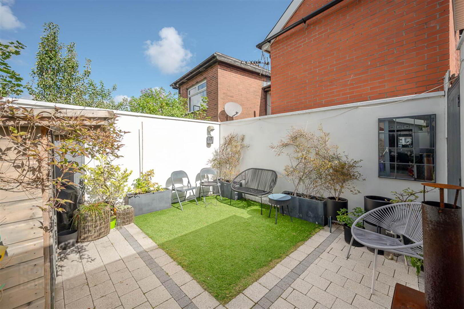 100 Downshire Road 22 of 23