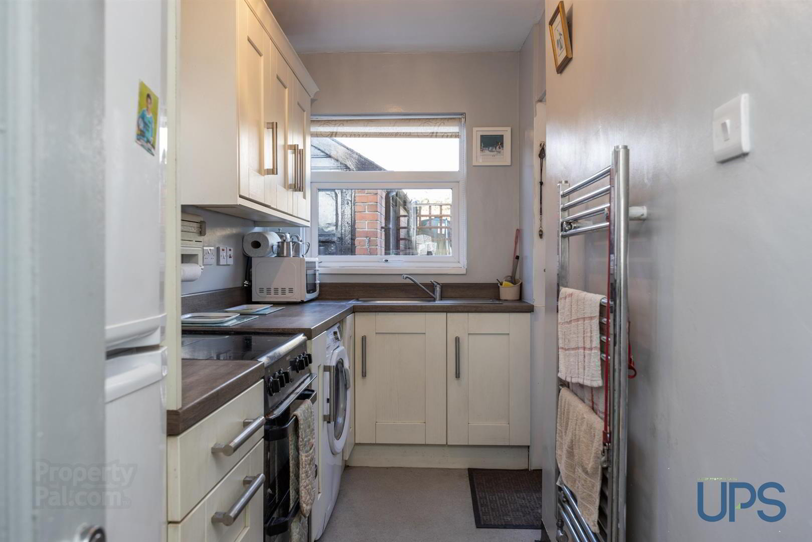 114 Andersonstown Park 5 of 24