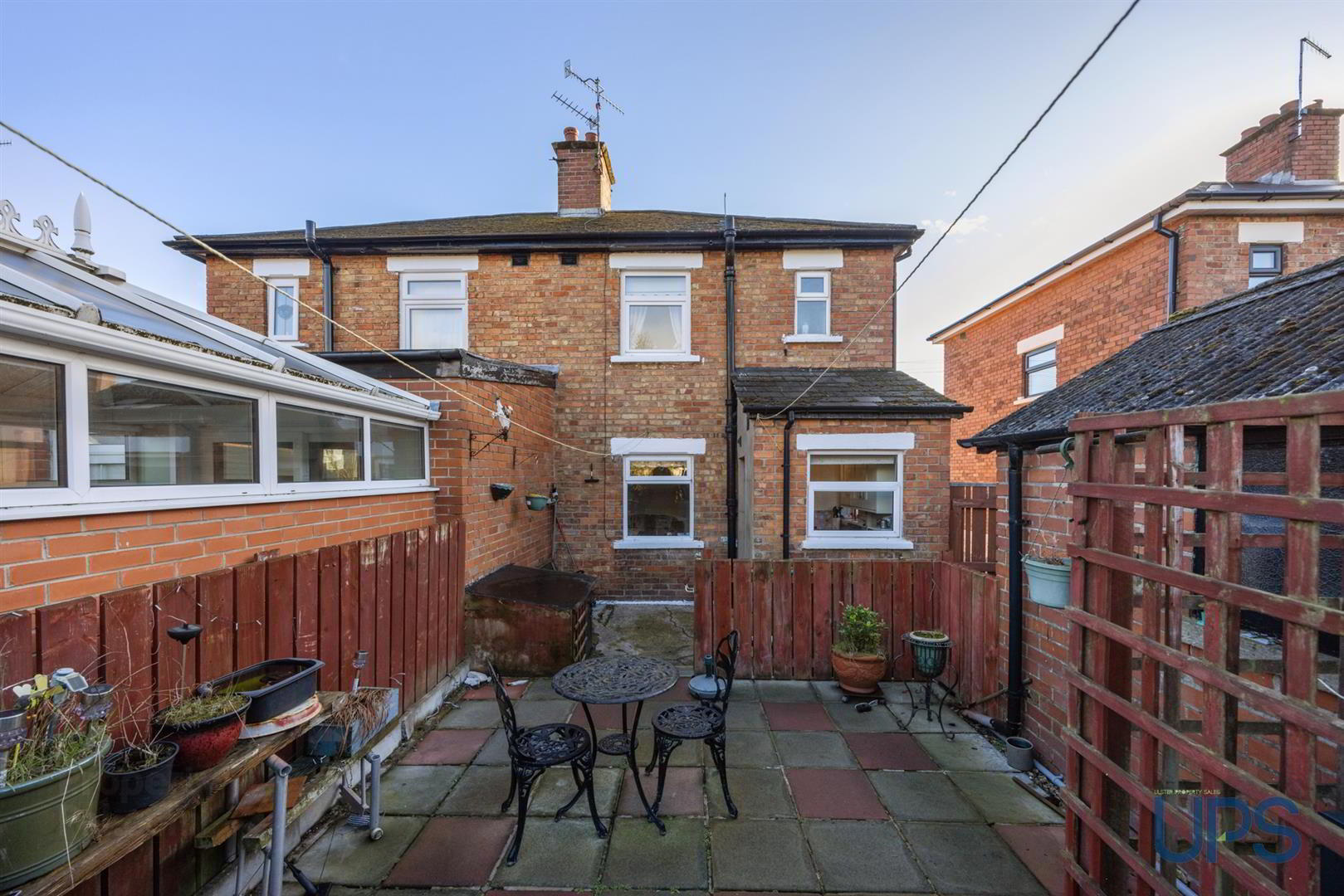 114 Andersonstown Park 13 of 24