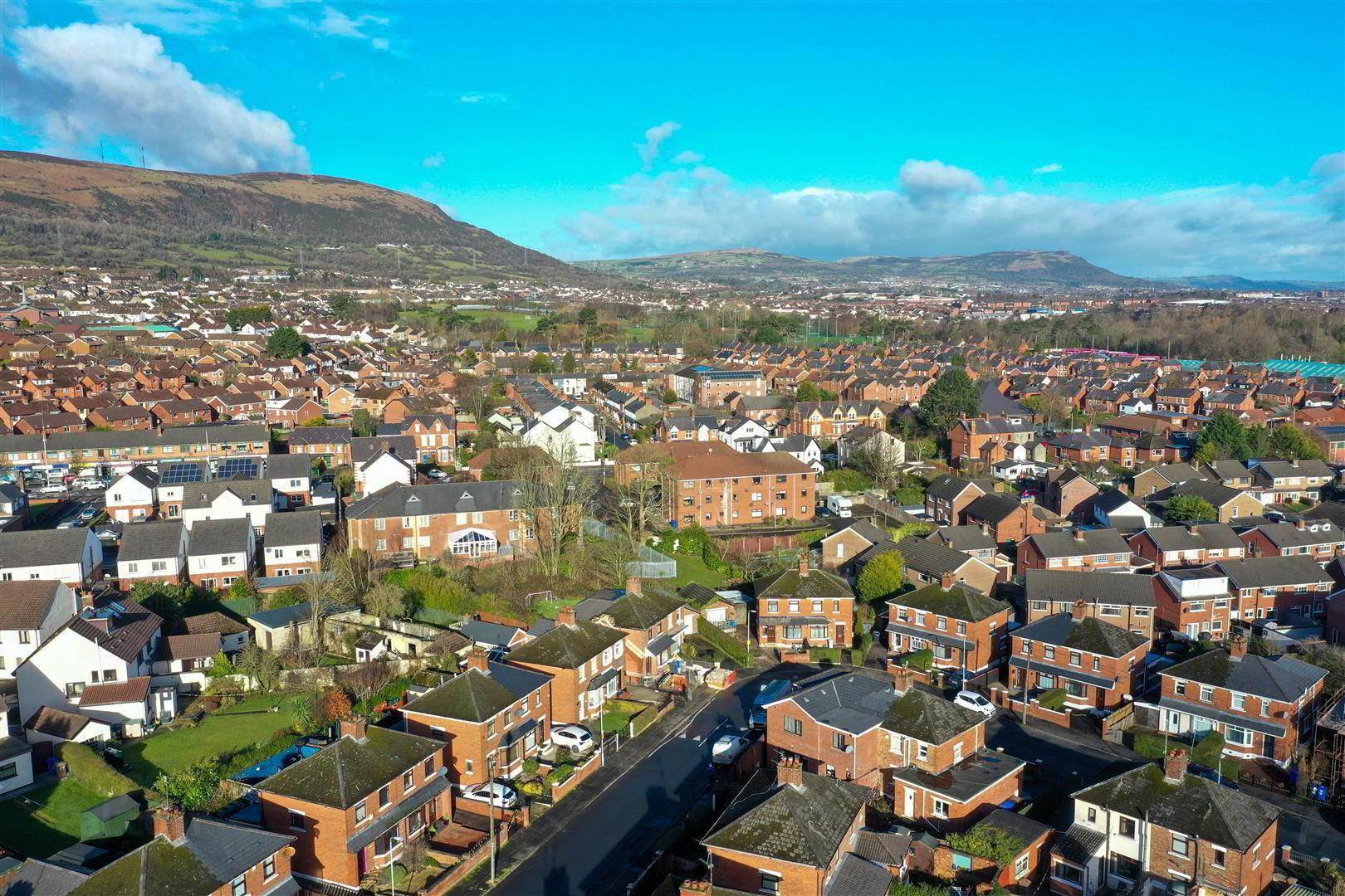114 Andersonstown Park 17 of 24