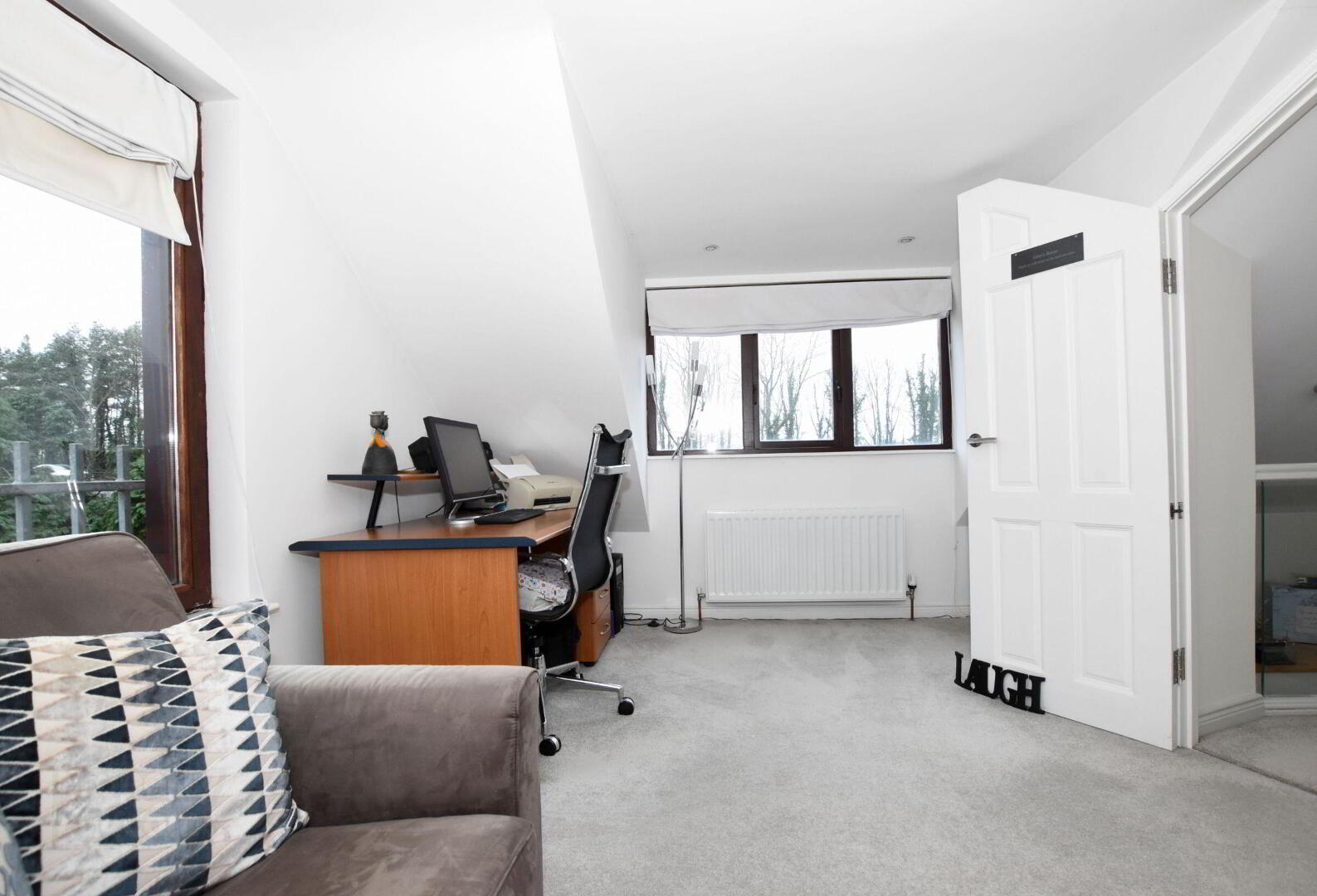 4 Harwich Mews 16 of 19