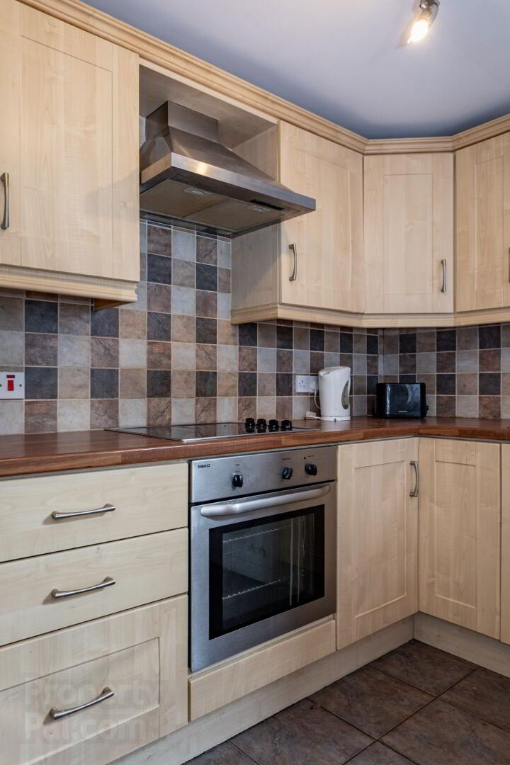 114 Walmer Street 14 of 33