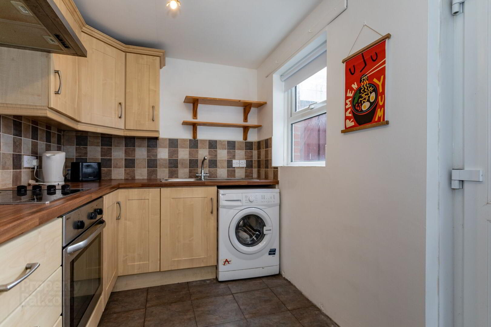 114 Walmer Street 13 of 33