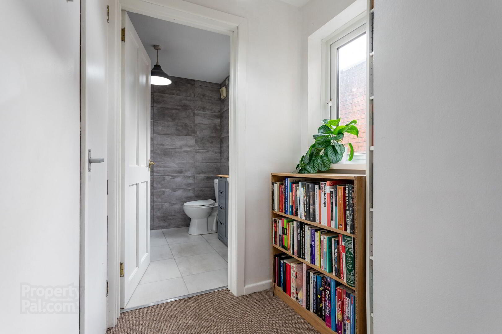 114 Walmer Street 19 of 33