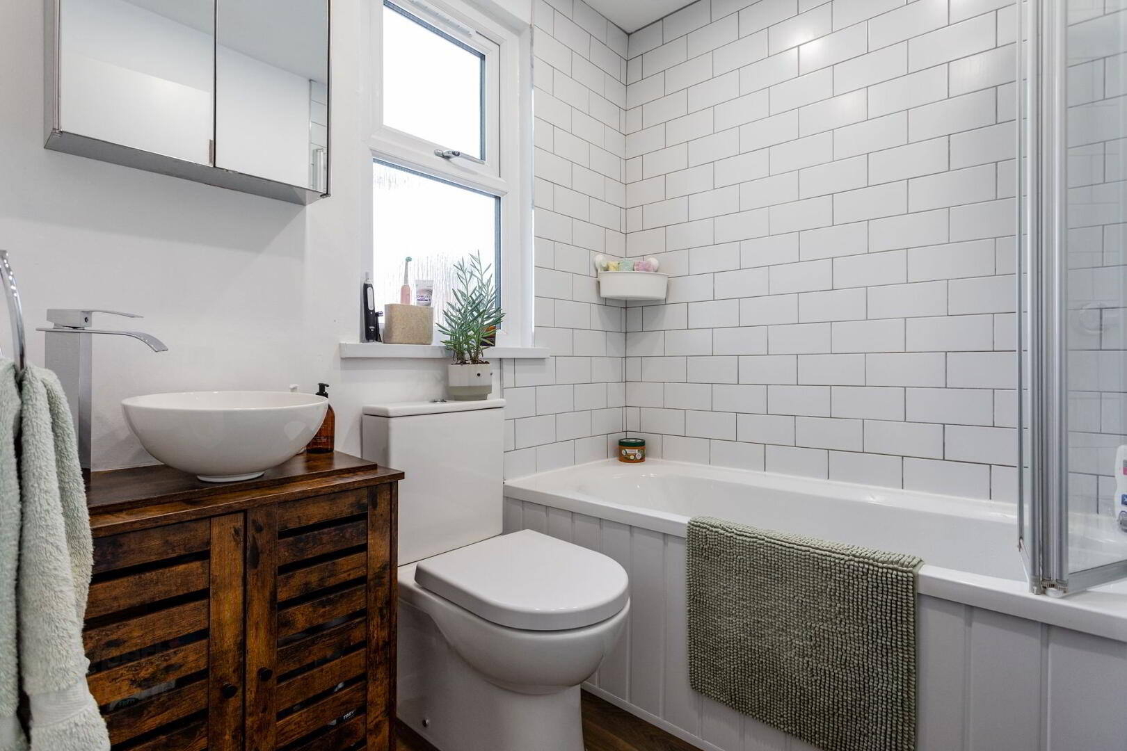 38 Fernwood Street 30 of 37