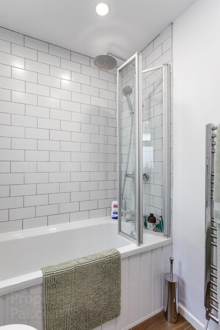 38 Fernwood Street 31 of 37