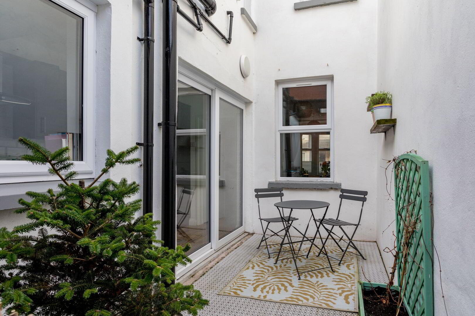 38 Fernwood Street 20 of 37