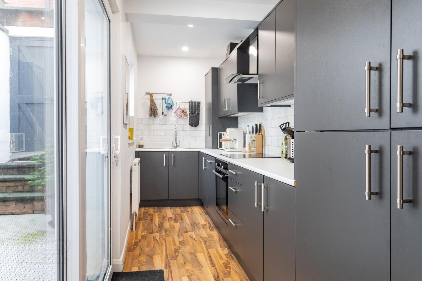 38 Fernwood Street 13 of 37