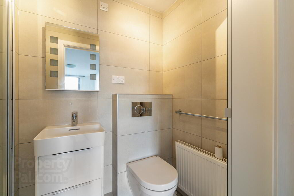 Apt 6, 152 Malone Avenue 12 of 21