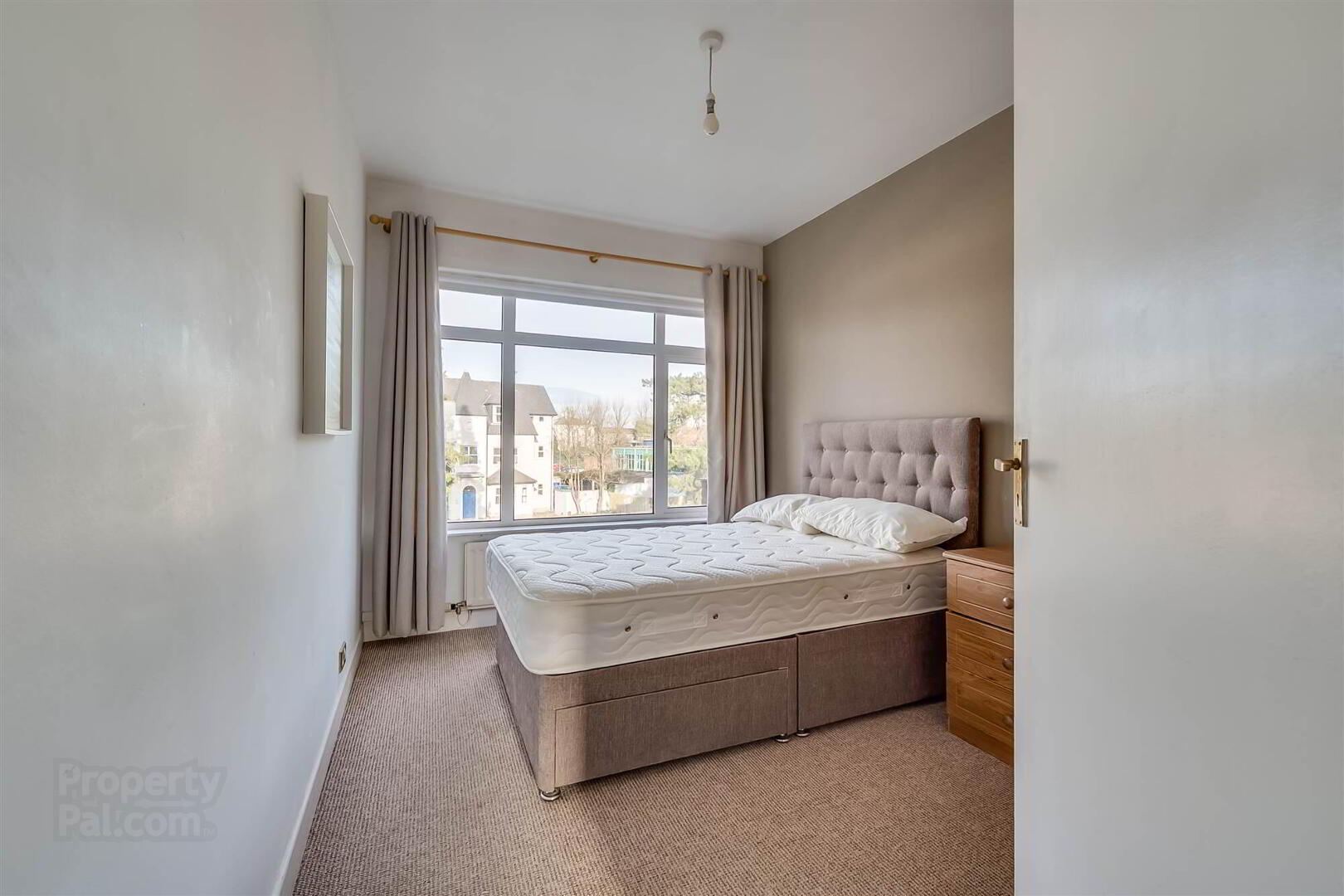 6 Knockhill Court, 359 Upper Newtownards Road 14 of 18