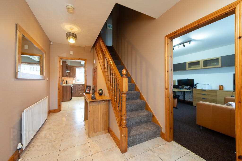 120 Station Road 16 of 33