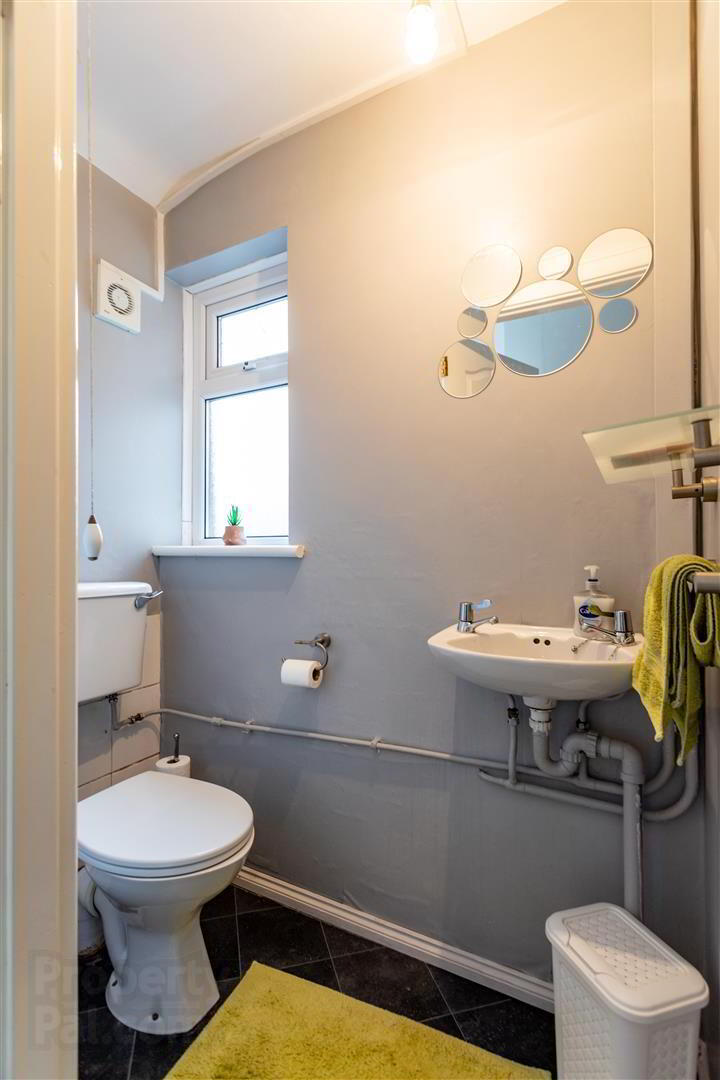 4 Tobar Court 18 of 36