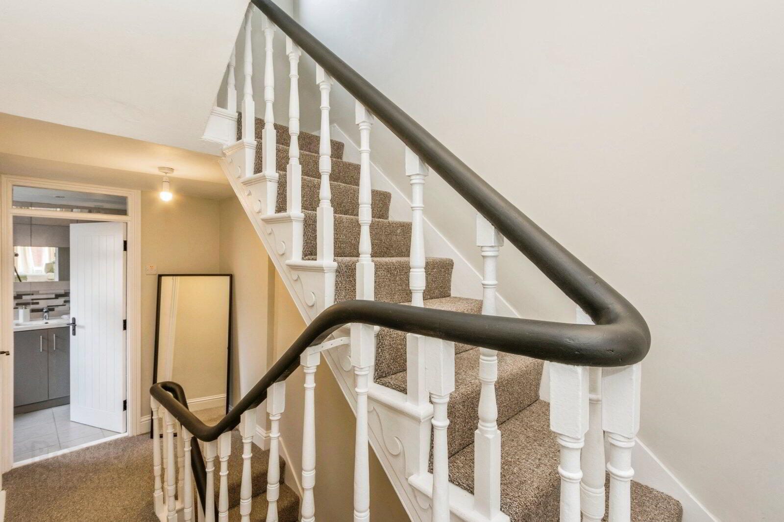 84 Ravenhill Avenue 13 of 23