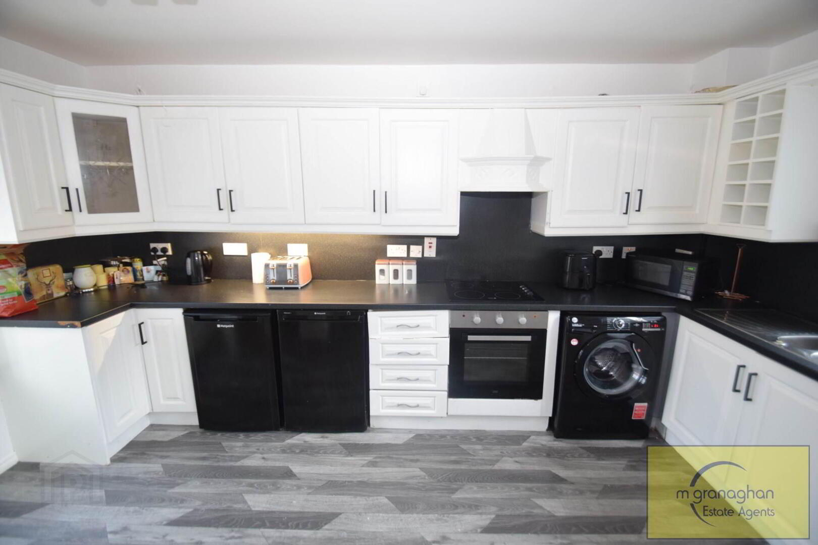 28 Springhill Avenue 4 of 11