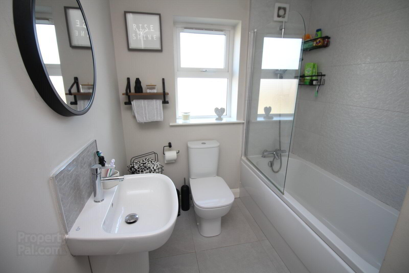 31 Ashbourne Manor Square 8 of 12
