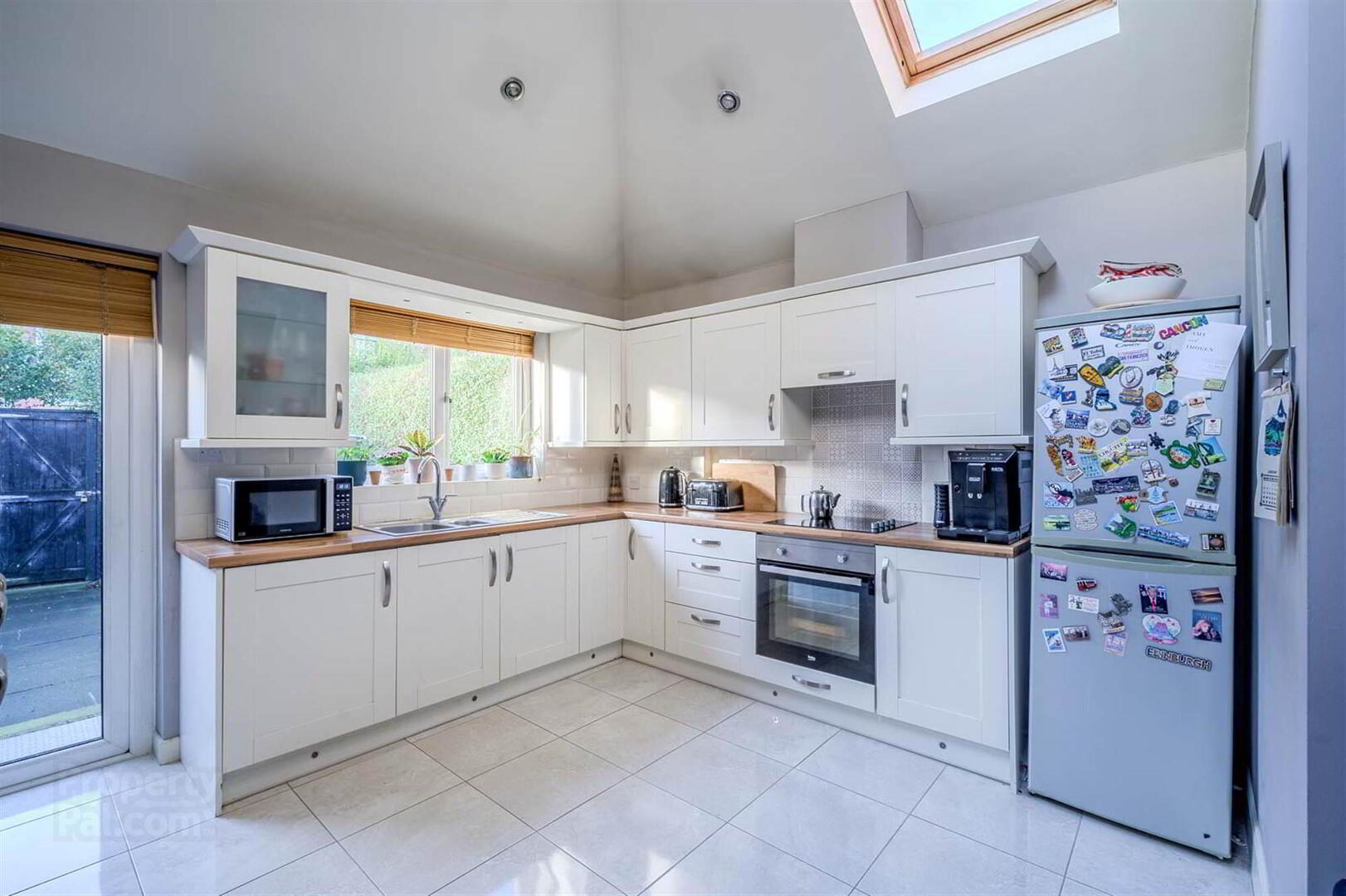 23 Loopland Road 11 of 21