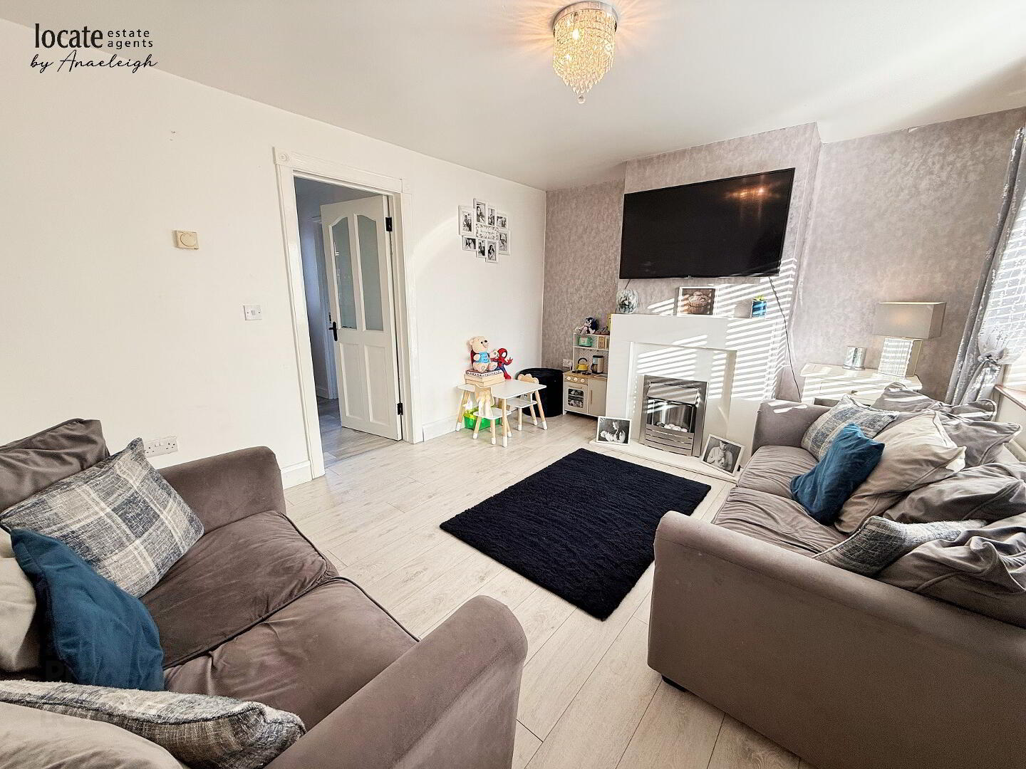 118 Creggan Heights 4 of 21