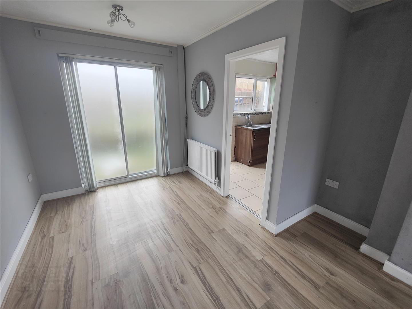 4 Tyndale Grove 5 of 14