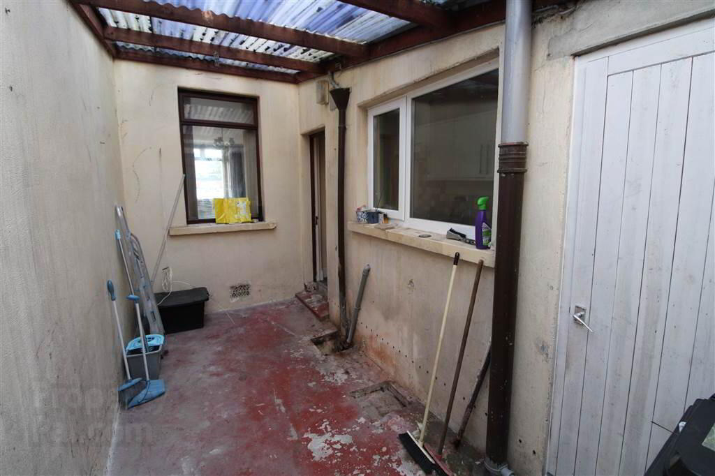 95 Dunraven Avenue 10 of 10