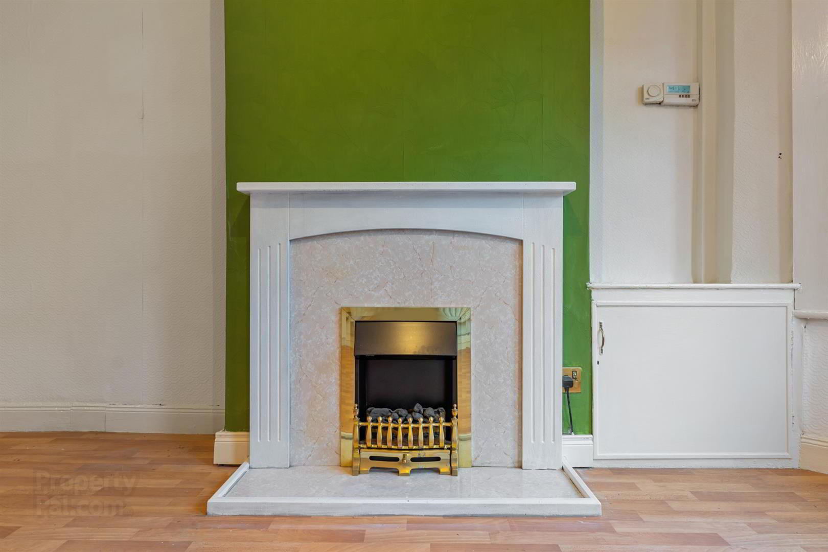 21 Hollycroft Avenue 5 of 17