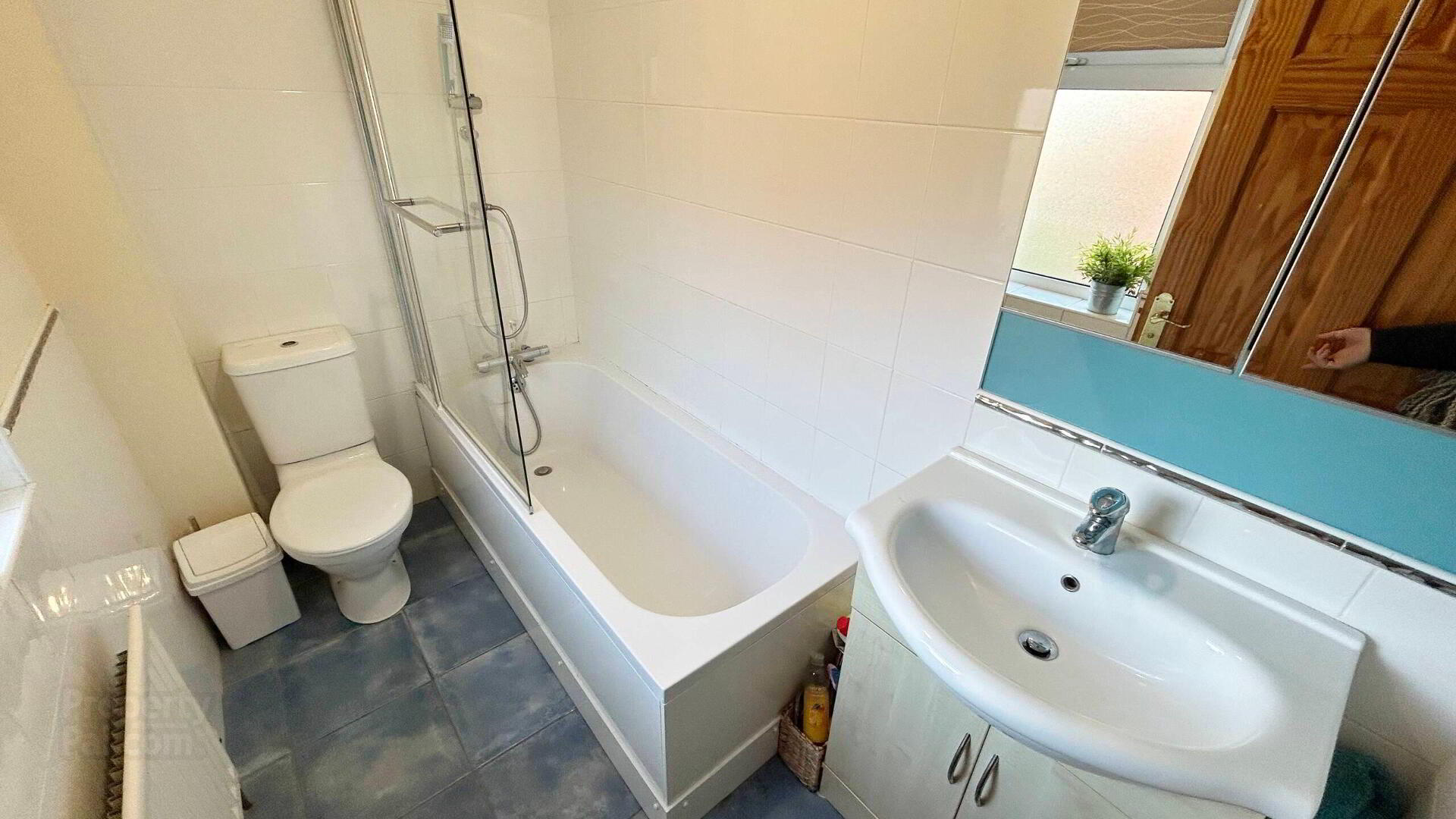 4 Rinfield Court 12 of 12