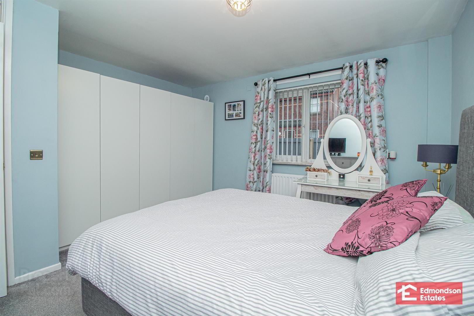 49 Rossmore Green 16 of 25